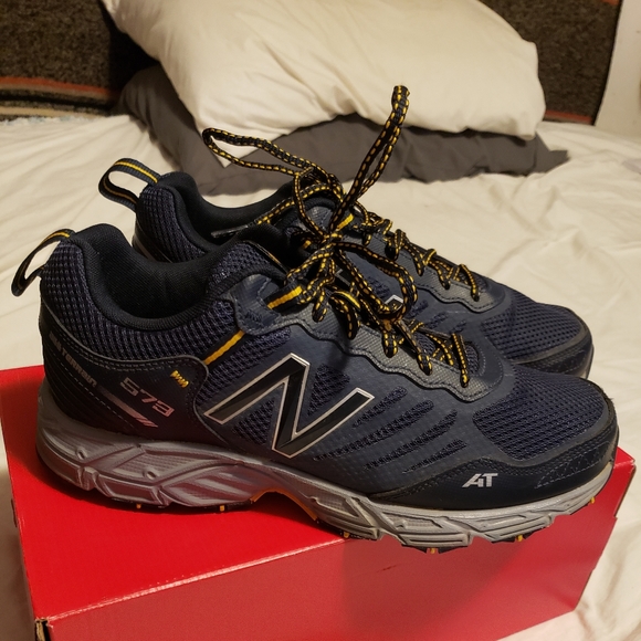 New Balance 573 V3 All Terrain Shoes Men's Size 10.5 4E - Picture 1 of 16